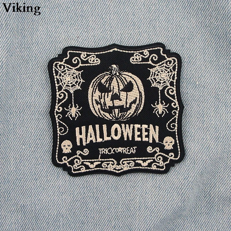 

Halloween Patch Cartoon Pumpkin Print Iron On Embroidery Patch Sewing Patches Clothing Sticker Diy Unisex Accessories Gift G0242