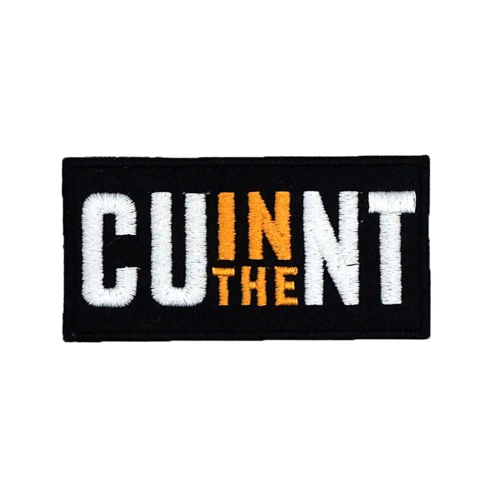 В этом месте название нашивка в виде этикетки утюгом на подложке стиле панк