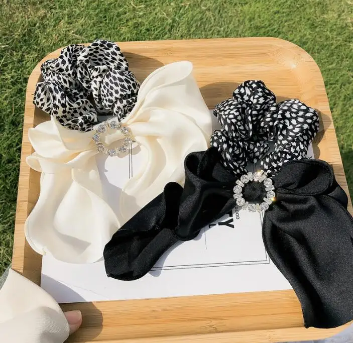 

Корейская темпераментная атласная лента для волос с бантом, атласная повязка для волос с цирконием, новинка 2021, Женская повязка на голову