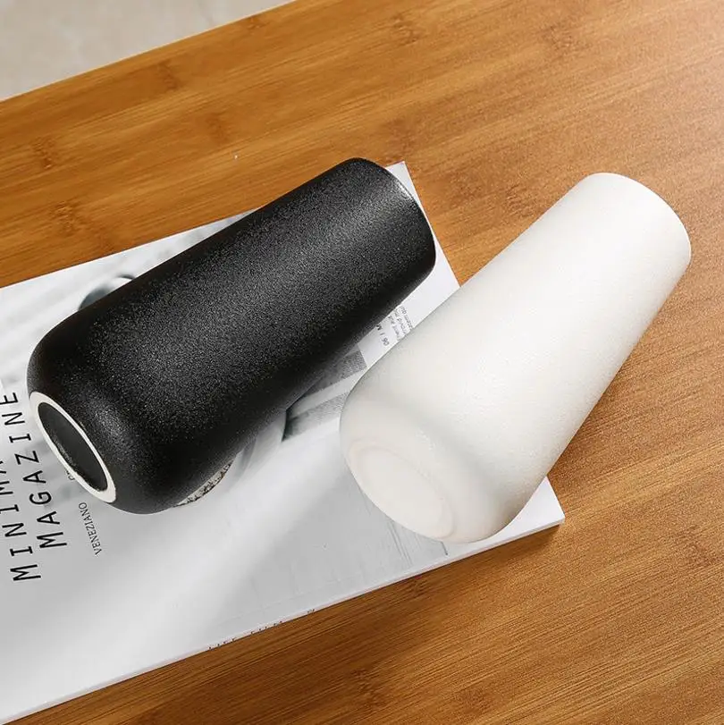 

Contracted and contemporary ceramic vase Nordic home furnishing articles white ceramic vase Chinese arts and crafts