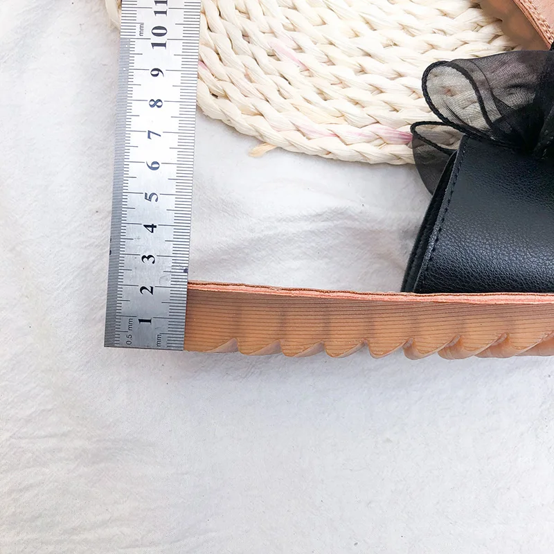 

Flat Shoes Female Rubber Slippers Low Butterfly-Knot Slipers Women Slides Fashion 2021 Luxury Butterfly-knot PU Basic Slippers C