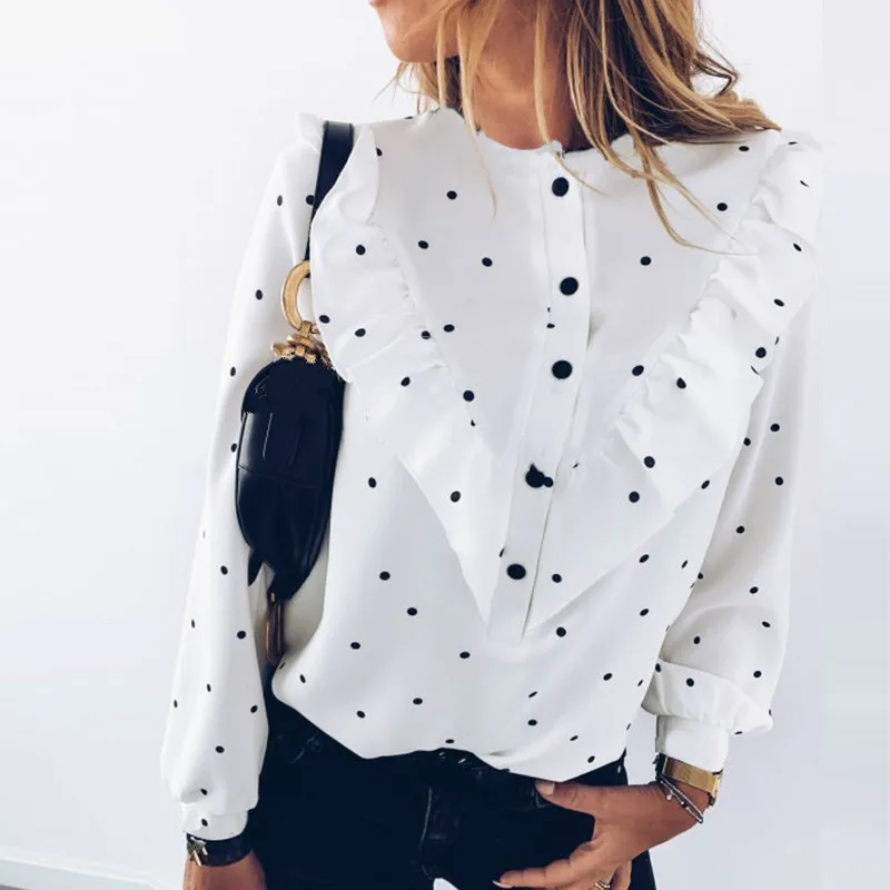 Женская блузка с оборками в горошек элегантная повседневная на пуговицах