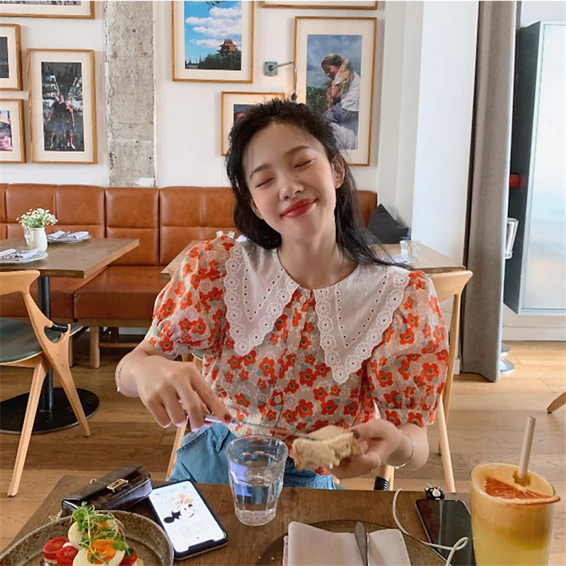 

Korean Ins Girlish Style Puff Sleeve Top 2021 Summer Sweet Western Style Crocheted Lapel Contrast Color Floral Shirt