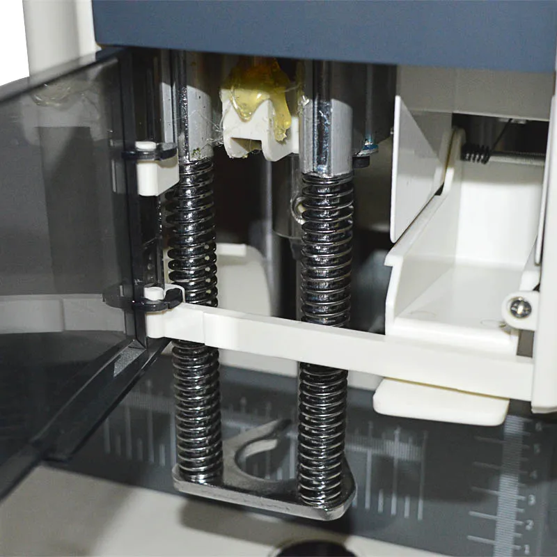 Полуавтоматическая машина для связывания финансовых документов скрепления