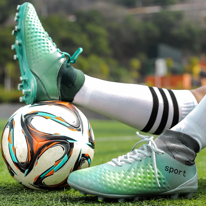 

2020 Trend Style High Top Sneakers Shoes Men Turf Soccer Boots Futsal Football Shoes Size 35-46 Hot Sale Long Spikes Sport Shoes