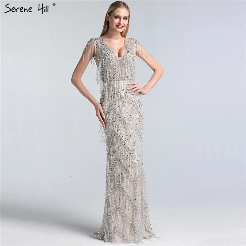 Роскошные вечерние платья с V образным вырезом серебристые бусины и бахромой
