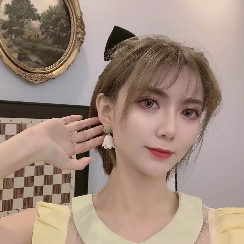 

S925 Silver Needle French Elegant Vintage Resin Tulip Flower Earrings Simple Goddess Holiday Earrings Earrings