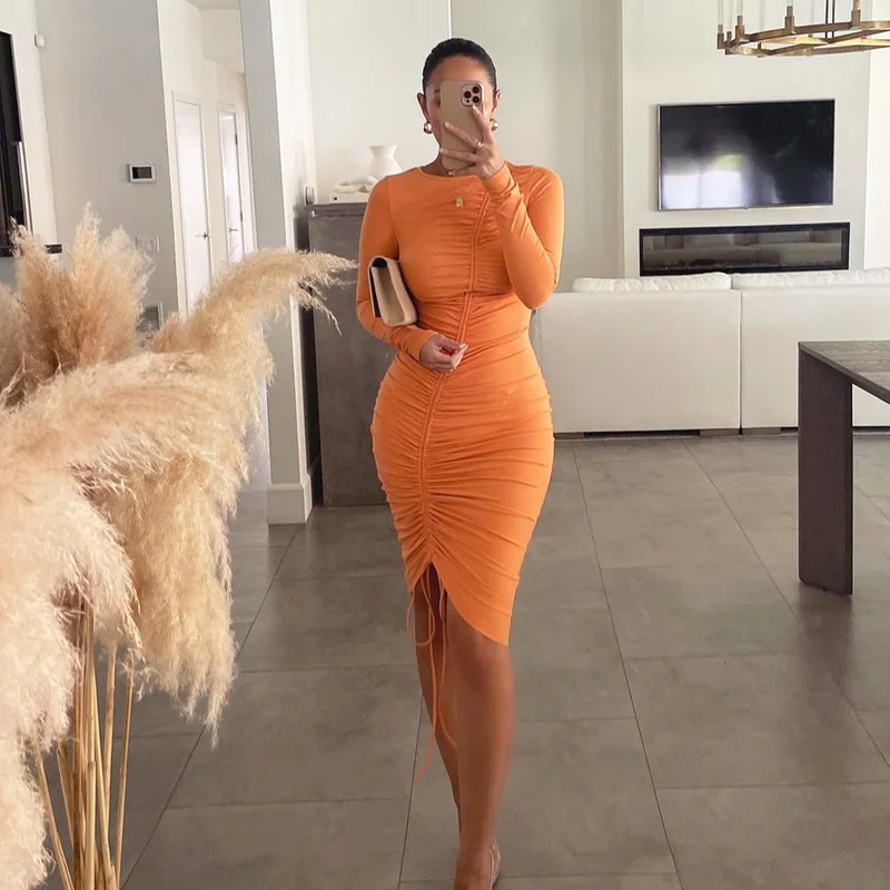 

2021 Autumn New Women's Dress O-Neck Solid Color Sexy Slim One-Step Skirt Shirring Long-Sleeved Temperament Dress OL Style