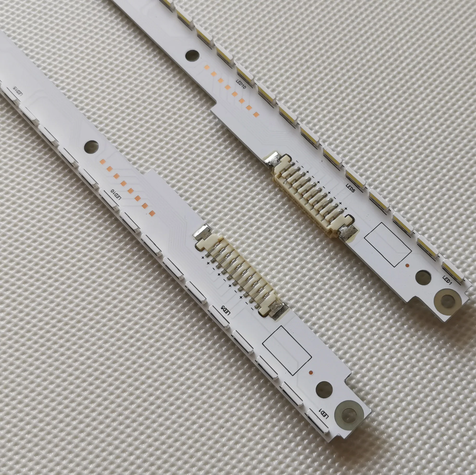 Светодиодная лента для подсветки телевизора Samsung 40 дюймов 2 шт. UE40ES6800 UA40ES6100 2012SVS40