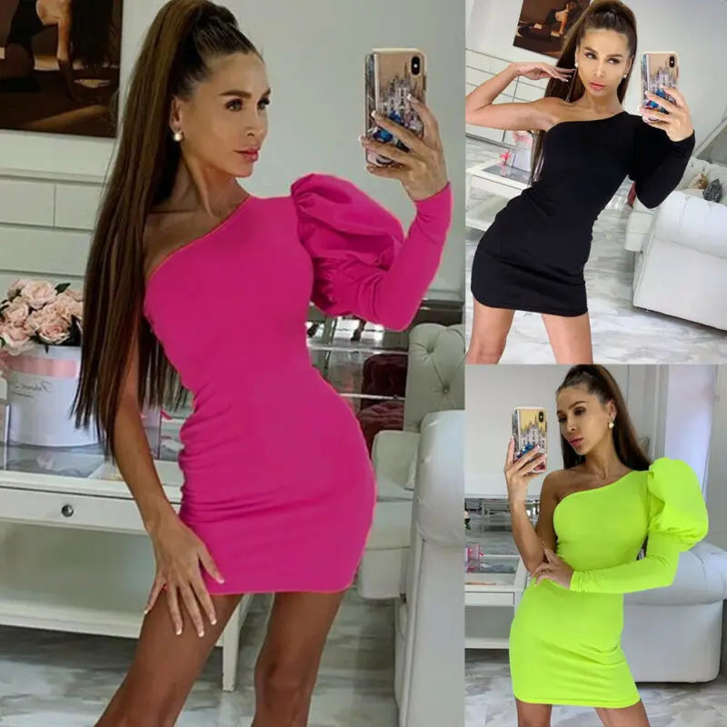Модное женское сексуальное вечернее платье однотонное на одно плечо облегающее