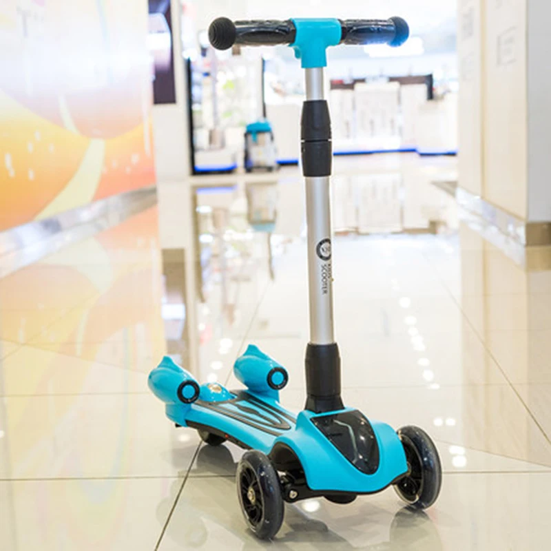 Детский скутер нового дизайна светодиодный фонарь в форме ракеты зарядка спрей