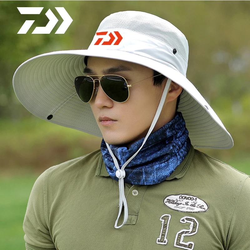 

2020 Daiwa Men's Outdoor Fishing Sun Hat Adjustable Camouflage Fisherman Hat in Summer Mountaineering Fashion Hat