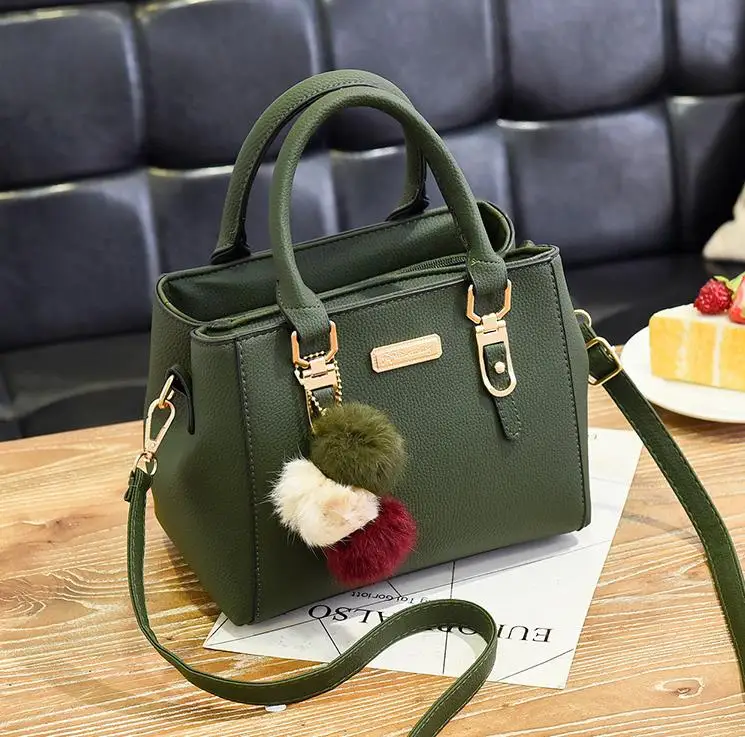 

Luxury Handbag Women Bags Women Hairball Shoulder Bag Ladies Hand Bags Vintage Leather Messenger Bag Female Hand Bolso Bags