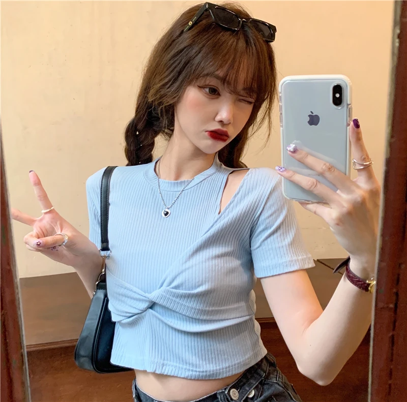 

YTX1124 2021 new slim slim design sense carefully twisted sweet and spicy short-sleeved T-shirt