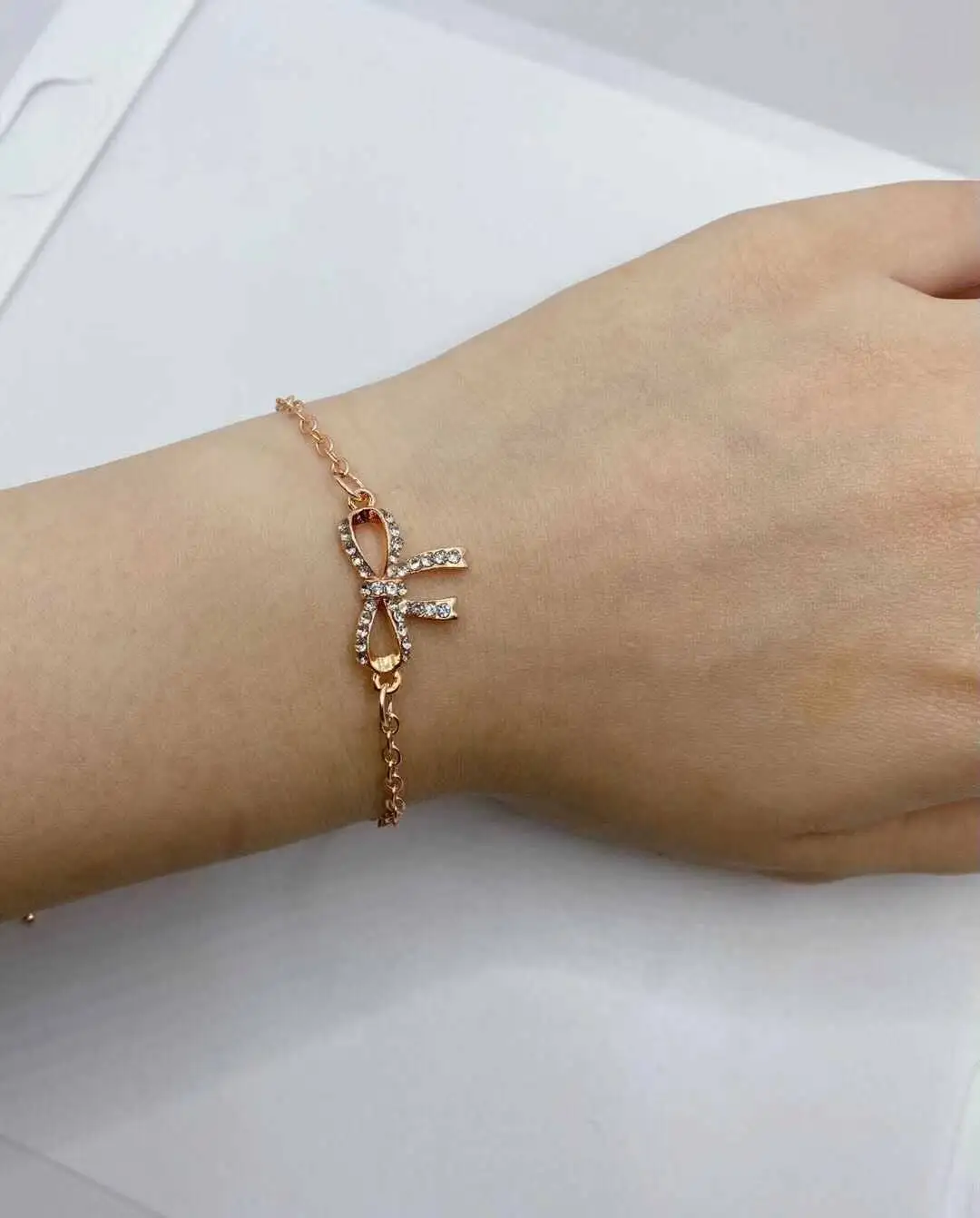 

New Fashion Classic Bowknot Jewelry Bracelet Women's Bracelet Europe and America Small Fresh Bangle Gift Alloy