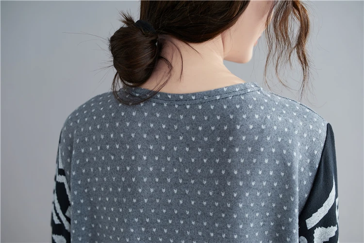 

New Long-sleeved Women's T-shirt Spring Cartoons Round Neck Korean Comfortable Tshirt Fashion Loose Cotton T Shirt