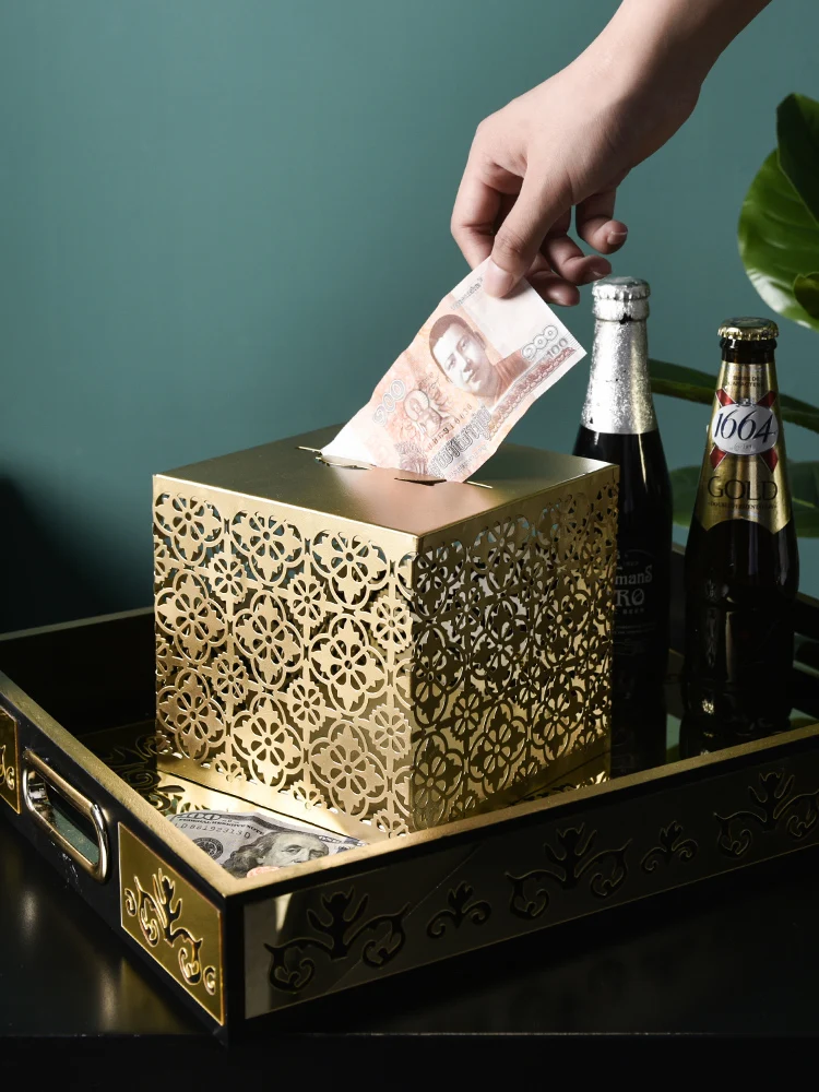 Золотой выдолбленный Копилка Персонализированная кованая железная Закрытая