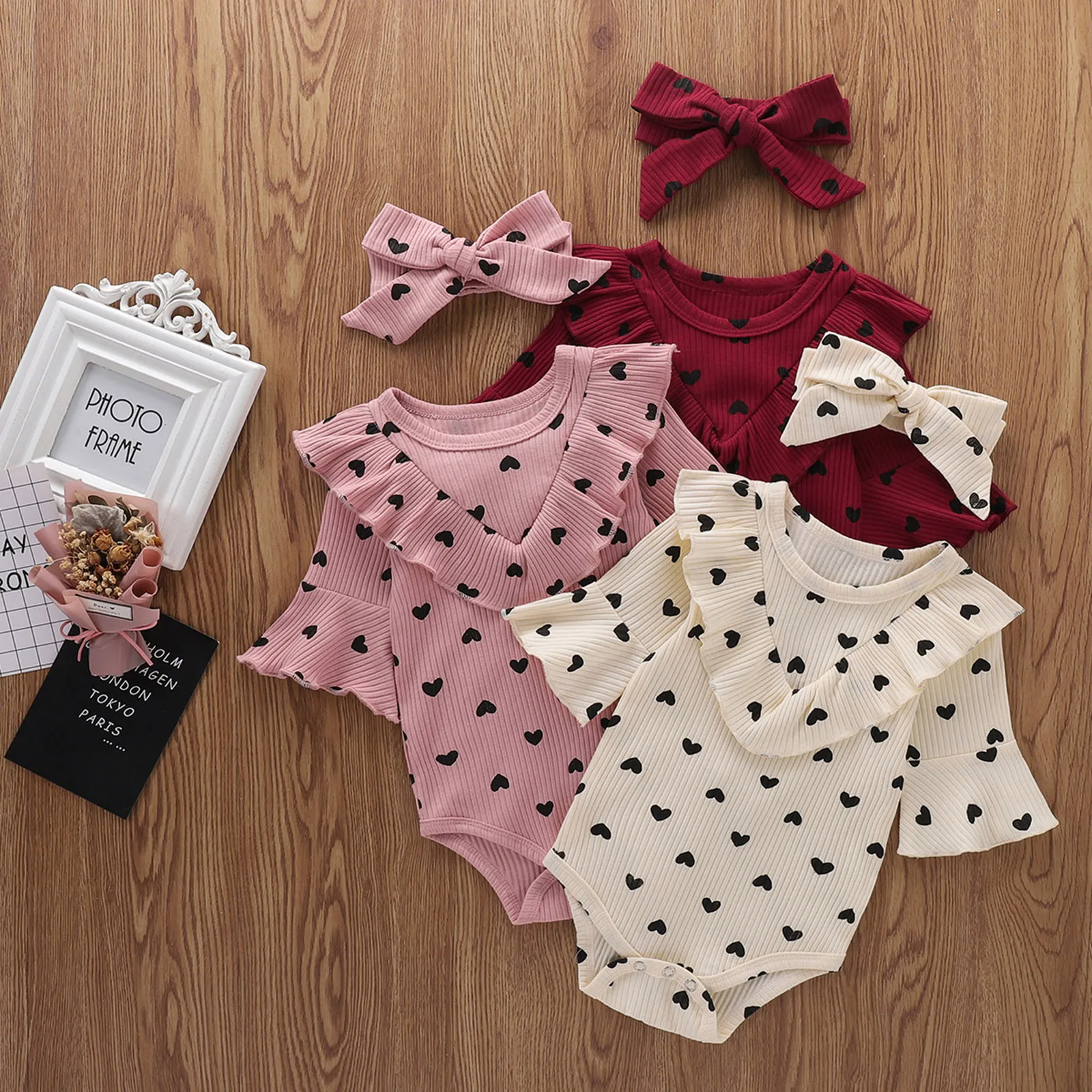 

Infant Baby Girls Valentine's Day Hearts Print Ruffles Romper Bodysuit+Headbands Newborn Baby Rompers For Baby Girls Jumpsuit