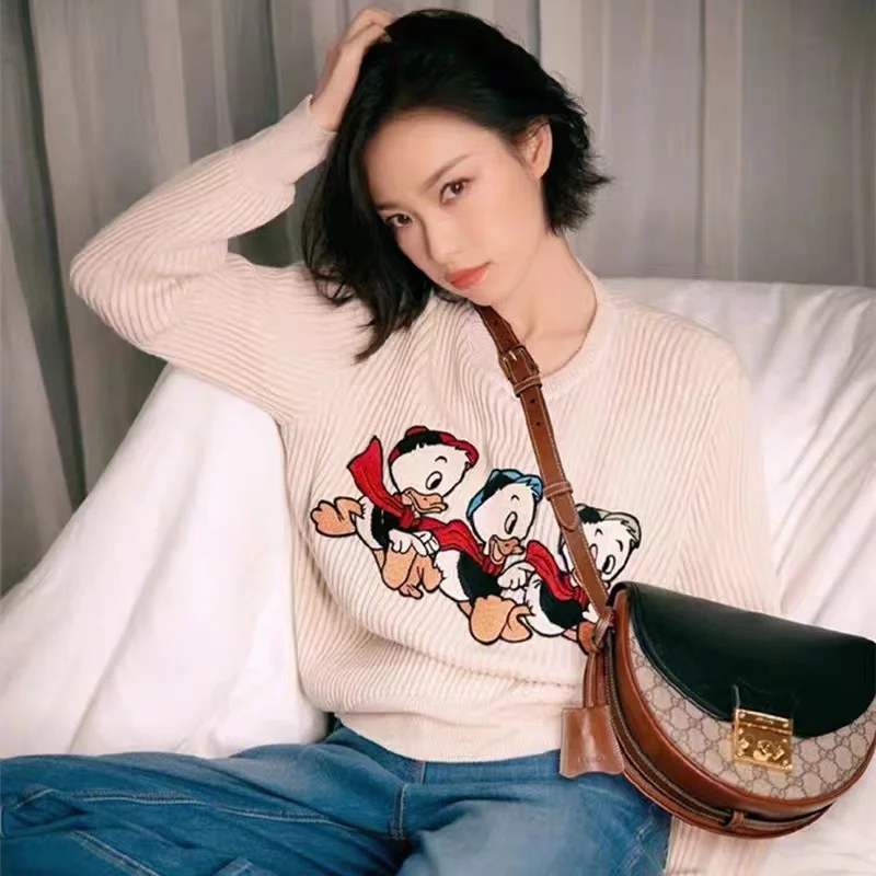 

Autumn Winter Fashion Soft Sweaters Women Cartoon Duck Embroidery knitting Loose Sweater Casual Femme Pullover Jumpers Clothes