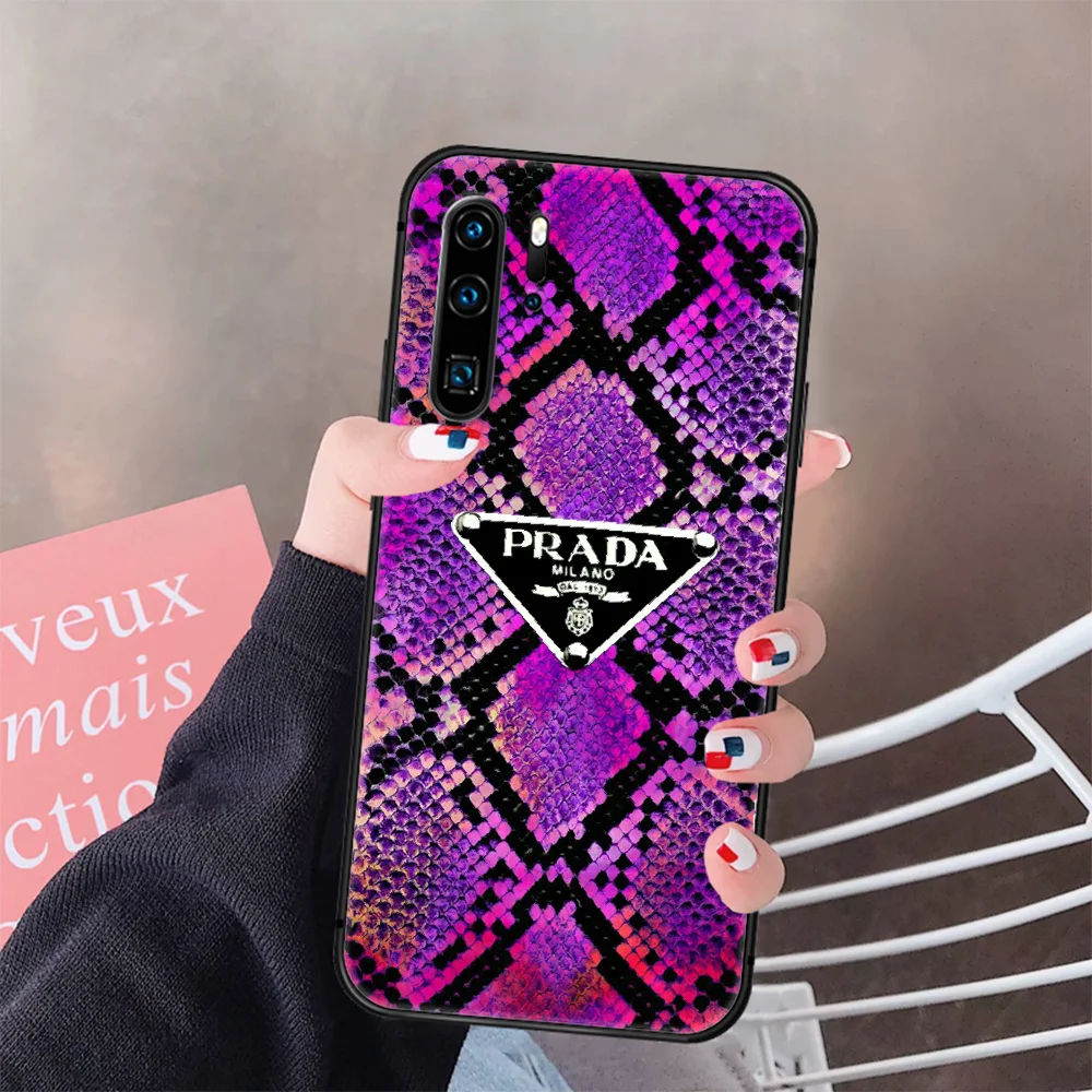 

luxury Brand Italy Fashion Phone Case Cover Hull For Huawei P8 P9 P10 P20 P30 P40 Lite Pro Plus Smart Z 2019 black Hoesjes