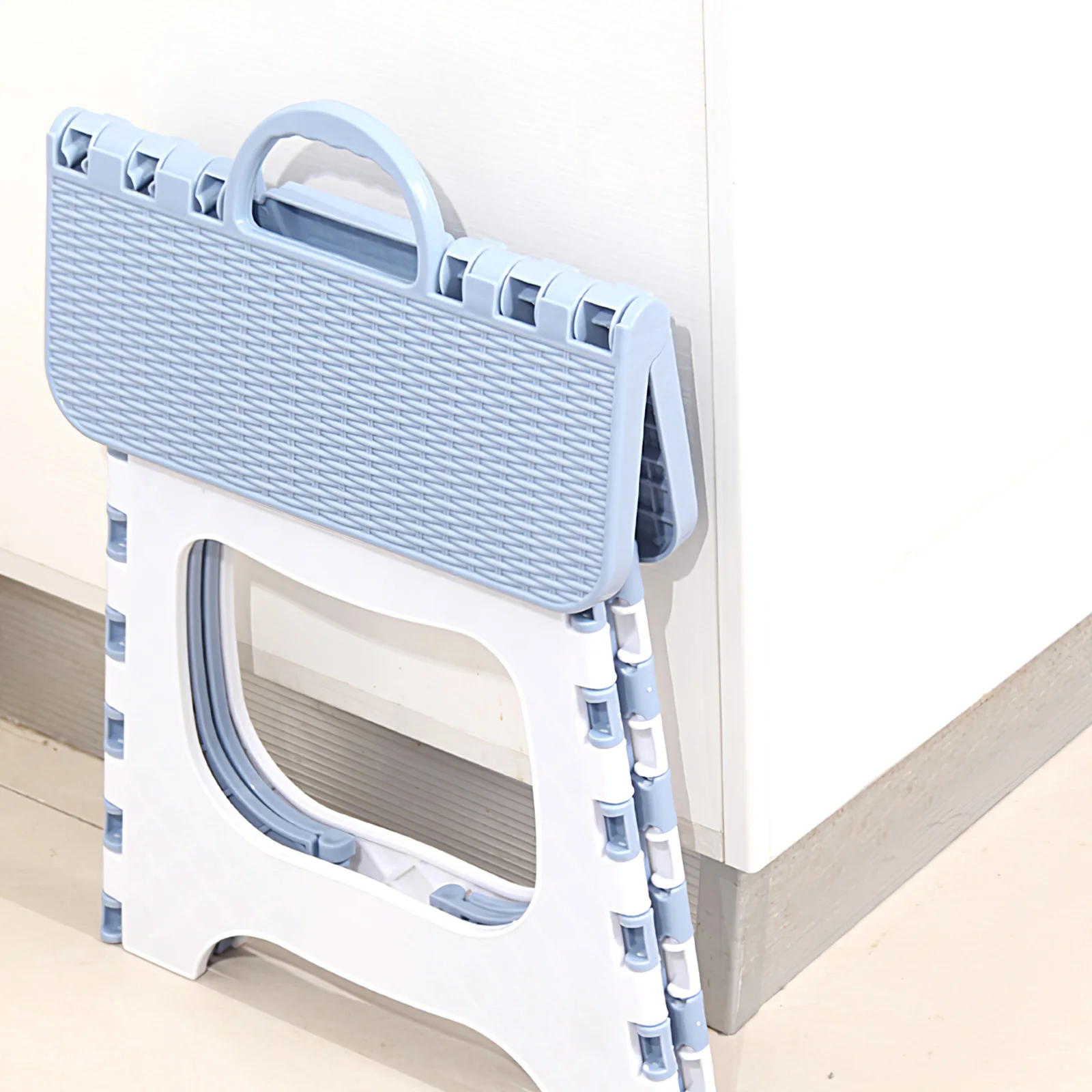 

Folding Stool Portable Outdoor Foldable Bench Mini Seat Plastic Small Chair Fishing Camping Household Bathroom Chair for Child