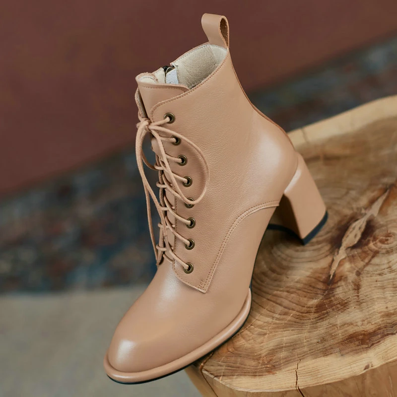

2021 Winter Wedding Party Ankle Boots Cross Tied Chelsea Boots Women Platform Genuine Leatehr High Heels Shoes Woman