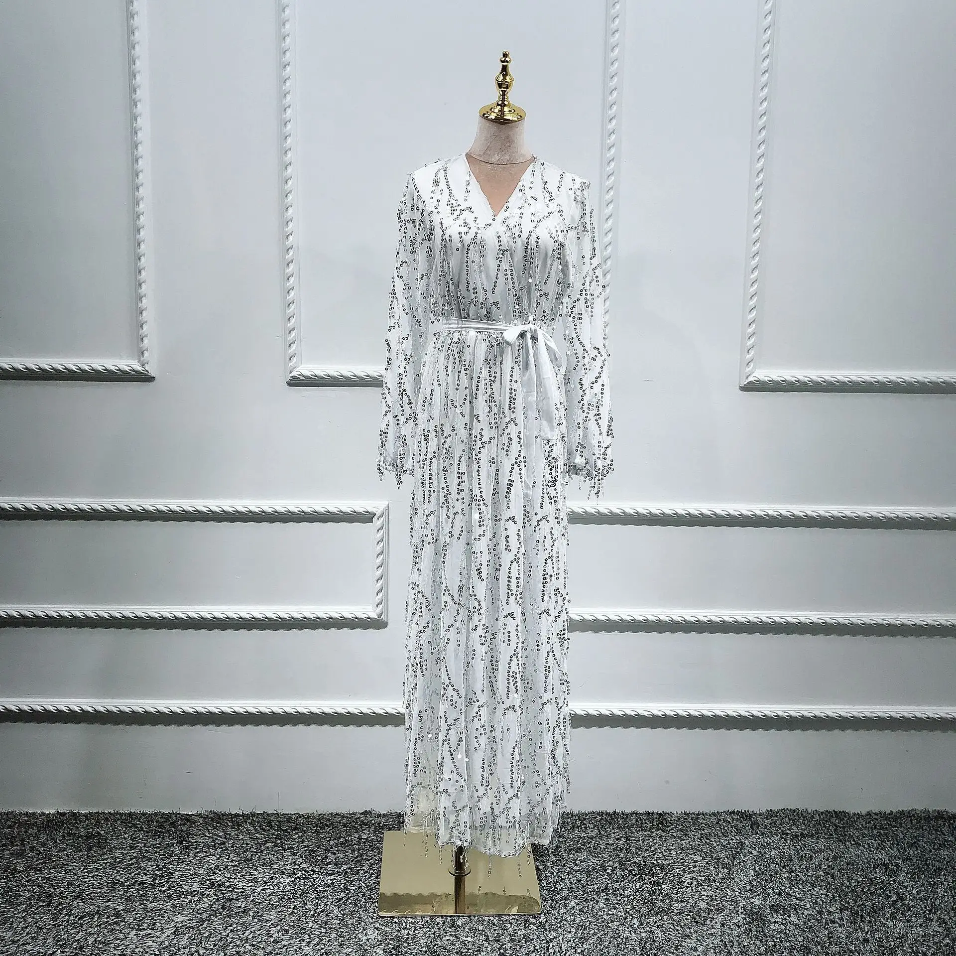 Осень блёстки мусульманский абайя Tassles Макси платье кардиган кимоно длинные халаты Soiree Vestidos Ближний Восток Рамадан ИД Исламская молитва - Цвет: Белый