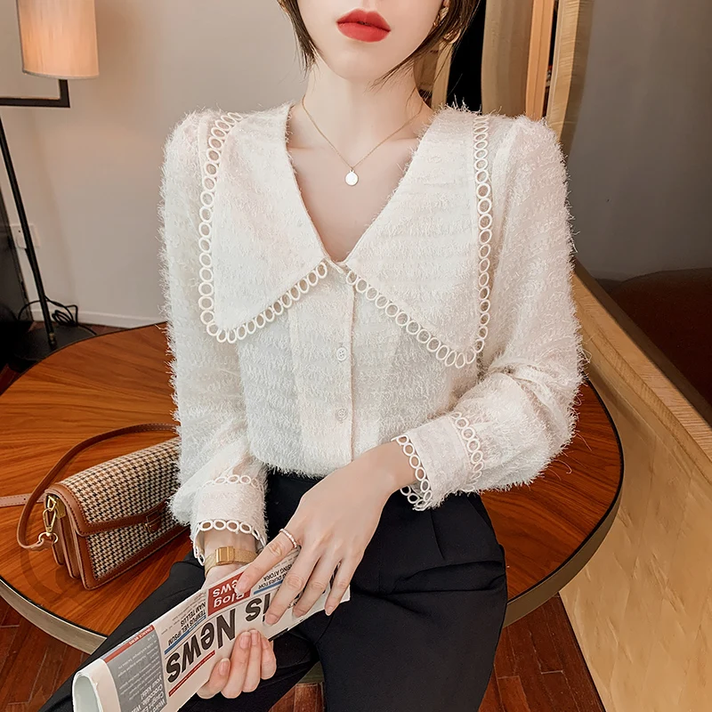 

2021 Autumn Winter Turn-down Collar Shirts Women Fashion Long Sleeve Shirts Tops Elegant Female Clothing Casual Blouse Apricot