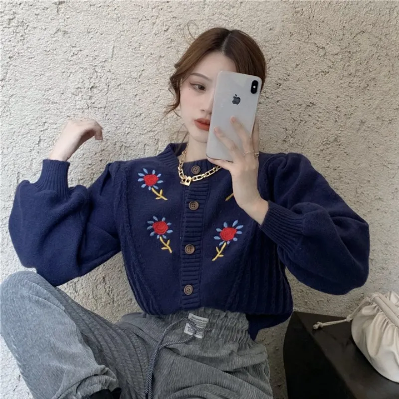 

Floral Embroidered Tops Cardigan Women Lantern Sleeve Single Breasted Sweater Jumpers Vintage Fashion Ladies Knitted Jacket 2021