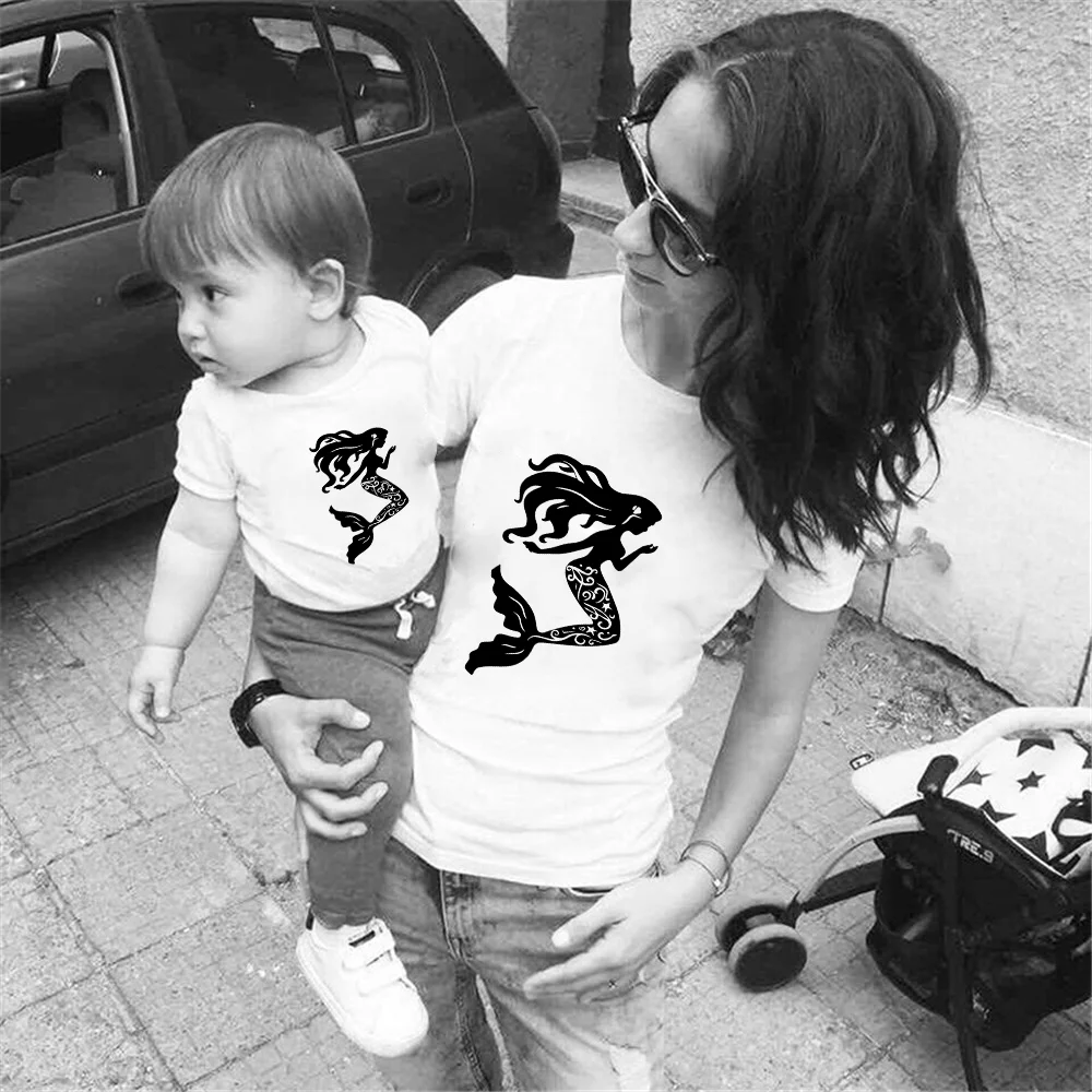 

Cartoon Cute Family Matching Clothes Summer New Fashion Short Sleeve Tshirt Harajuku Mother Father Kids Unisex Family Look Tees