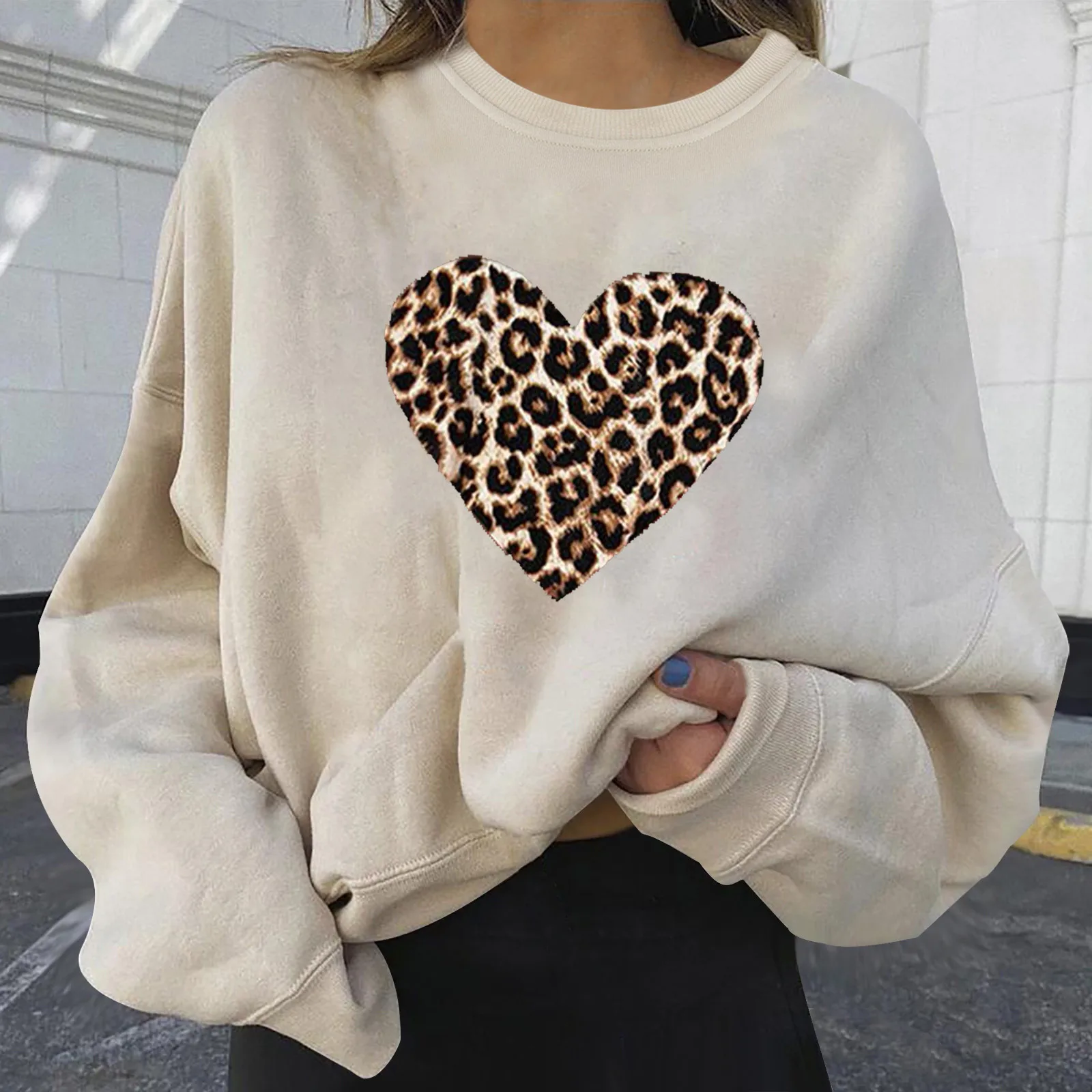 

Sagace Women Fashion Clothes Heart Printed Pullover Casual Tops O-neck Long Sleeve Sweatshirts Top Harajuku Undefined Sudaderas