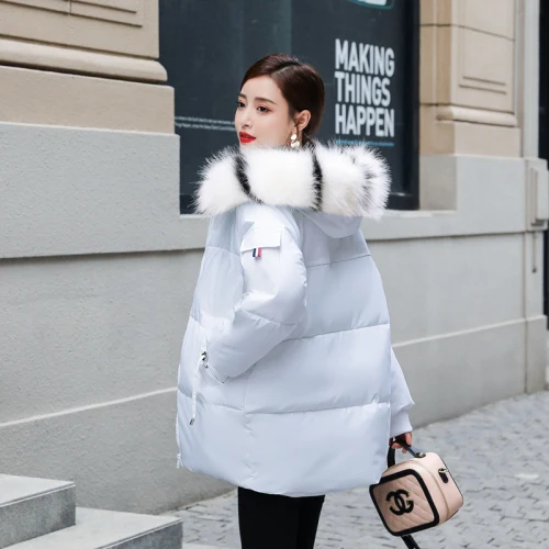 Женская куртка с капюшоном и воротником из искусственного меха теплая короткая