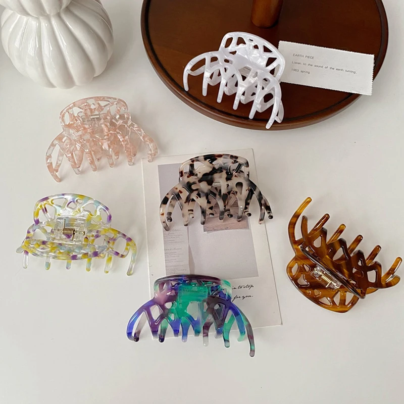 

1PC Girl Hair Claw Women Geometric Hair Clamp Grab Hair Jaw Clip Grip Barrettes Korean Style Hairpin Acrylic Styling Accessories