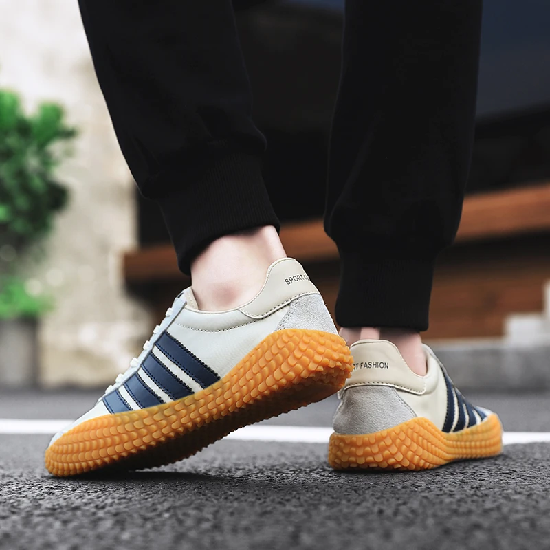 

Selling Men Golf Sneakers White Beige Golf Shoes Man Anti-Slippery Athletic Shoes for Male Luxury Brand Sport Shoes Mens