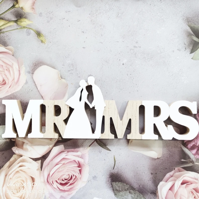 

MR & MRS Creative Home Ornaments Wedding Props Wooden English Letters Decoration Wedding Decoration Supplies Hanging Decoration