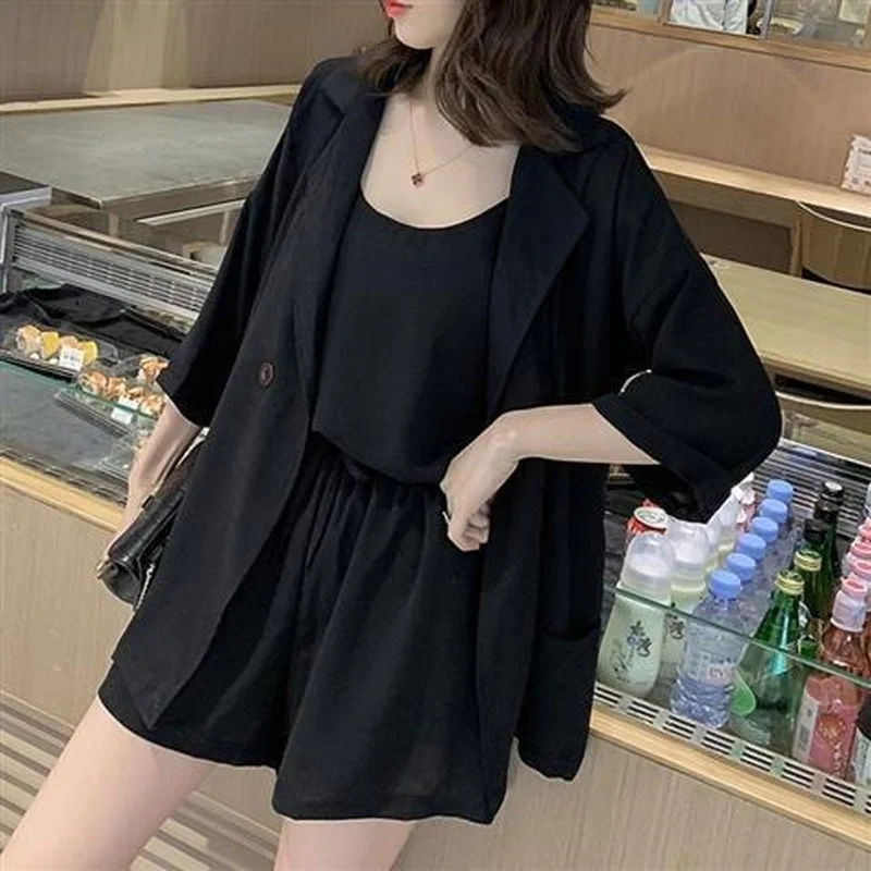 

Women's three piece suit 2021 summer new large size fat small suit women loose and thin wide-leg shorts fashionable suit ins hot