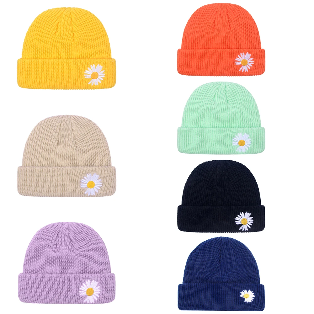 

Korean Knitted Hats Daisy Flower Men Women Rimless Skullies Hip Hop Beanies Caps