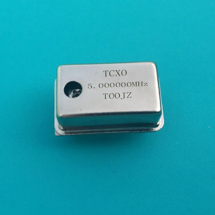 

Прямые продажи TCXO 5 м Температура компенсации Кварцевый резонатор 5,000 MHz 1 МГц 1,000 м 0.1PPM для активного отдыха