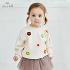 DB14928 dave bellaОсенняя футболка с цветочной аппликацией для маленьких девочек; Детские топы для девочек; Милые модные детские футболки на пуговицах