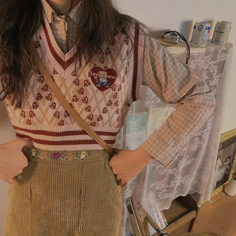 

Женский укороченный свитер в стиле ретро, с V-образным вырезом