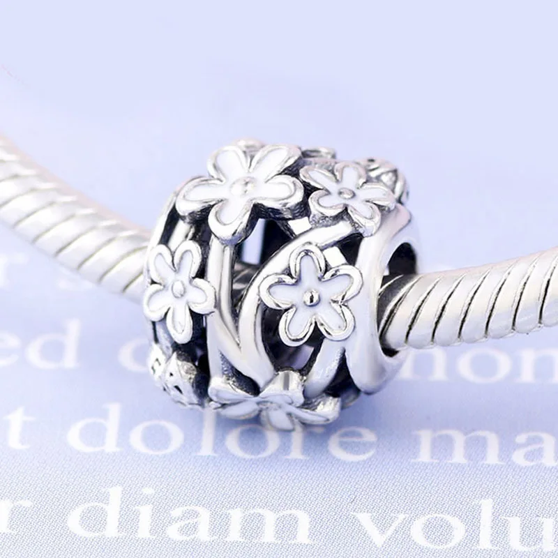 

Top Quality Openwork Daisy Flower Ladybird Bead Charm fit Women Bracelets & Bangles 925 Sterling Silver DIY Jewelry