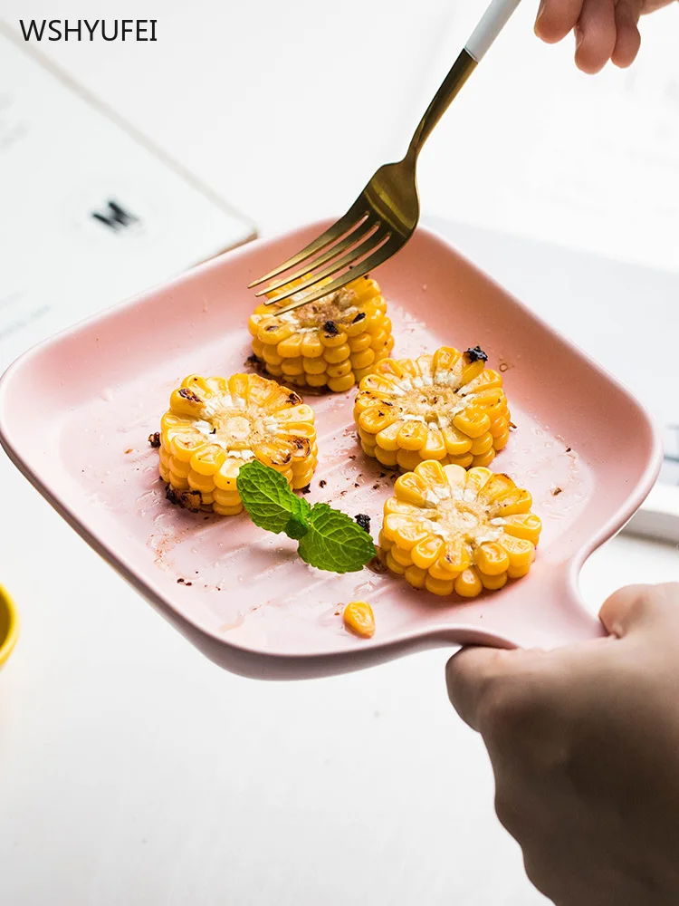 Простой поднос для выпечки в японском стиле домашняя керамическая тарелка