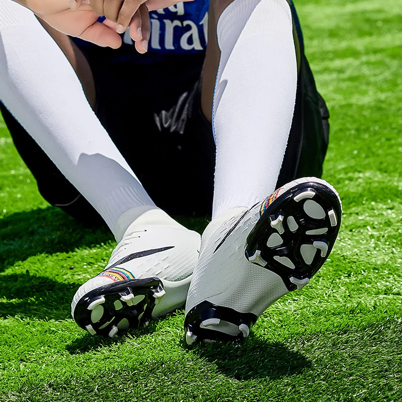 Мужские сверхтонкие футбольные бутсы Профессиональная футбольная обувь мужские