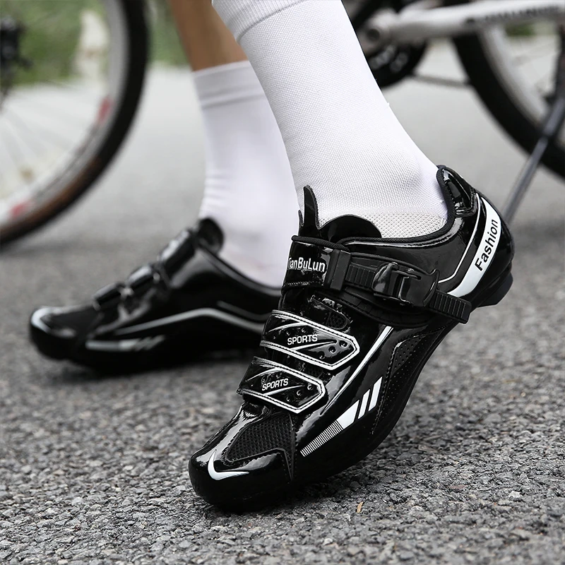 

2020 Cycling Shoes Sneakers Men Mountain Bike Shoes Luminous Road Bicycle Shoes Professional Ultralight Cycling Sneakers