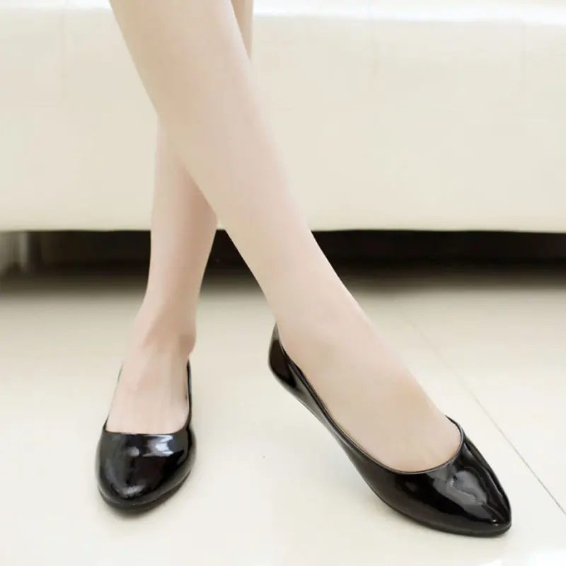 Летние женские туфли на плоской подошве Женские из лакированной кожи Яркие цвета