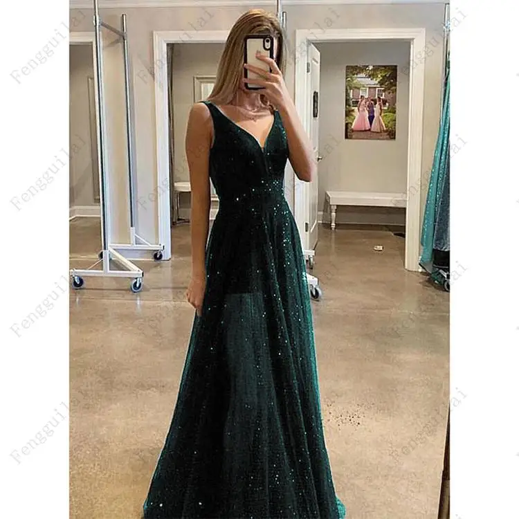 Женское длинное платье летнее пляжное небесно-голубого цвета с глубоким