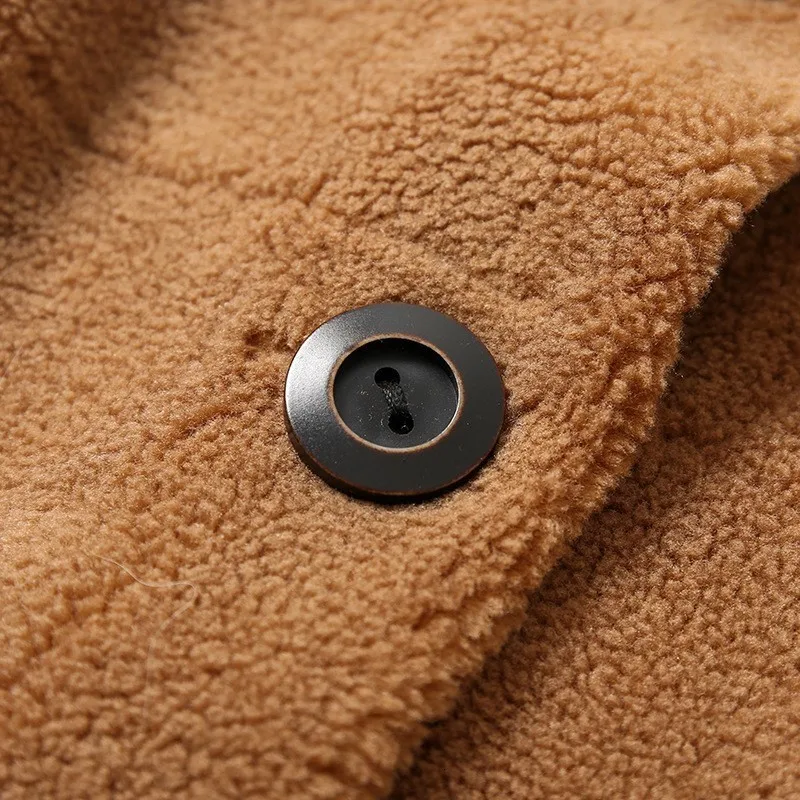 

Autumn Winter Korean Real Wool Fur Coats Women Fashion Pocket Single Breasted Lamb Fur Short Jackets Ladies Warm Casual Clothing