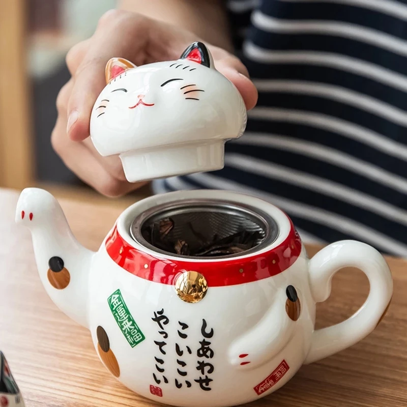 HOT 2 Pcs Cute Japanese Lucky Cat Porcelain Tea Set Creative Ceramic Cup Pot with Strainer Lovely Plutus Teapot Mug | Дом и сад