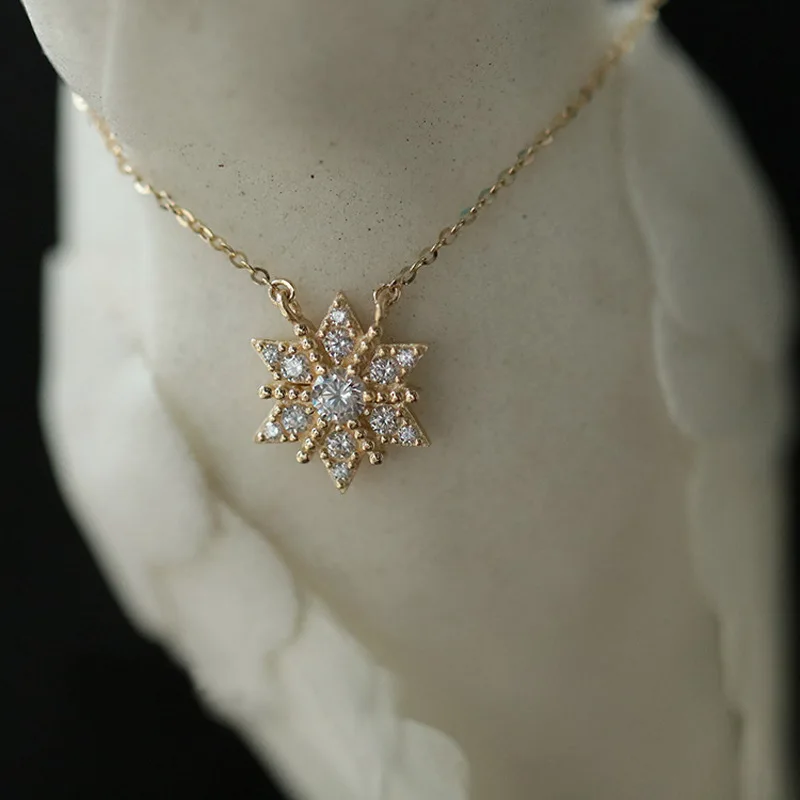 

2021 New Trendy S925 Sterling Silver Necklace Shiny Hexagonal Star Sexy Temperament Goddess K Gold Plated Clavicle Chain Female
