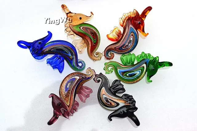 

Yingwu 12pcs/lot Handmade Girl accessories pendant Seahorse Lampwork Pendants Murano Glass Pendant For Necklace